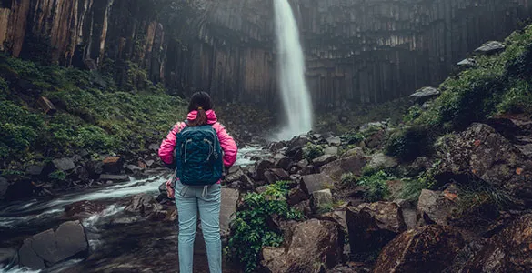 why-are-iceland-vacation-packages-trending-among-us-travelers-right-now-mid-content-3
